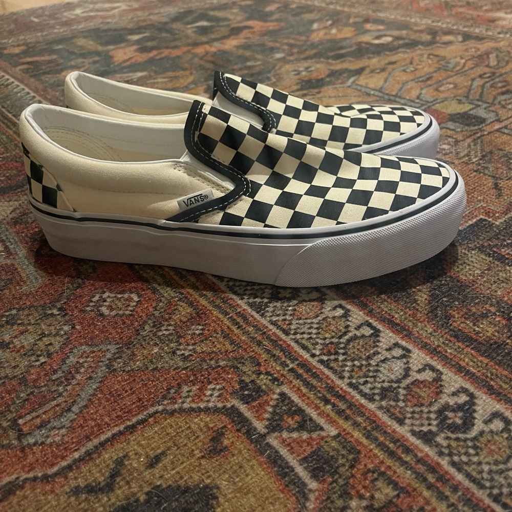 Checkered platform vans
